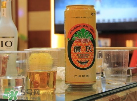 菠蘿啤是碳酸飲料嗎？菠蘿啤不能和什么一起吃？