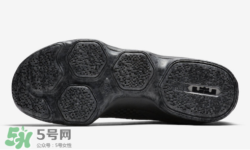 nike lebron 14 low triple black純黑配色多少錢？