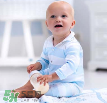 氨基酸奶粉味道如何？氨基酸奶粉苦嗎？