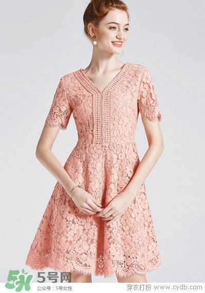 8月份去香港穿什么？八月份去香港穿什么衣服