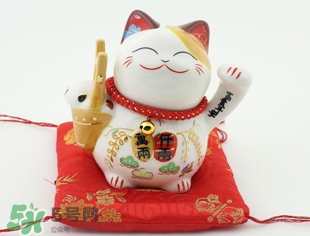 不同顏色的招財貓代表什么意思？招財貓的寓意是什么