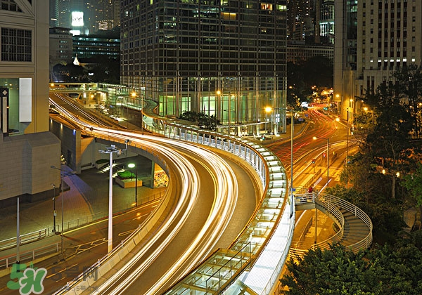 8月份去香港穿什么？八月份去香港穿什么衣服