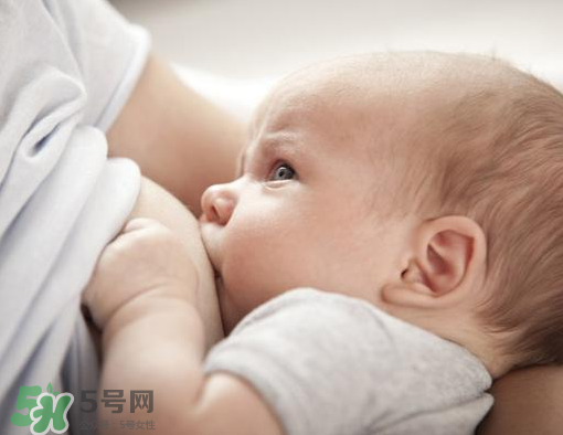 八月份可以斷奶嗎？8月份可以斷奶嗎？