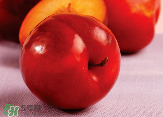 八月份吃什么水果？8月份吃什么水果好？