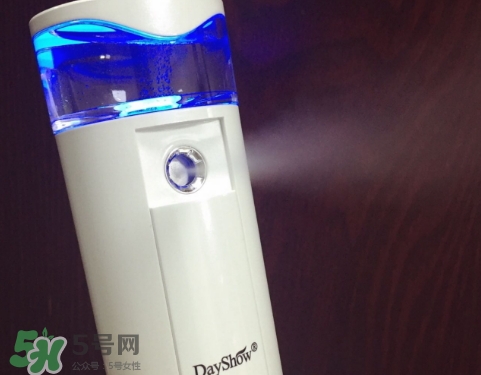 dayshow補(bǔ)水儀怎么充電？dayshow補(bǔ)水儀怎么加水