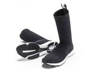 reebok sock runner ultraknit銳步超長襪子鞋多少錢？