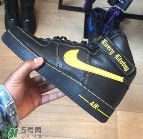 vlone與nike air force 1high聯(lián)名款運(yùn)動鞋配色有哪幾種？
