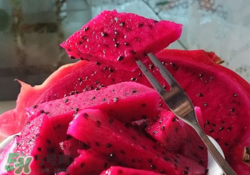 紅心火龍果不能和什么一起吃？吃紅心火龍果的禁忌