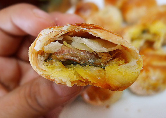 老婆餅怎么做好吃？最正宗的老婆餅是什么餡的