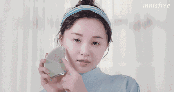 悅詩風(fēng)吟洗臉儀好用嗎？悅詩風(fēng)吟洗臉儀和luna潔面儀對比