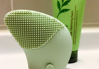 悅詩風(fēng)吟洗臉儀怎么充電？悅詩風(fēng)吟一次洗臉儀充電多久