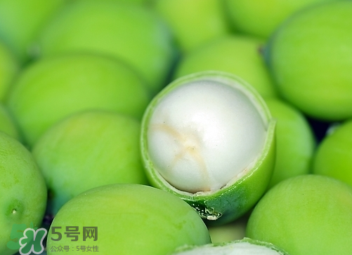 蓮蓬什么味道？蓮蓬好吃嗎？