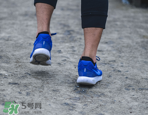 nike lunarepic low flyknit 2腳感怎么樣？耐克lunarepic low2測(cè)評(píng)