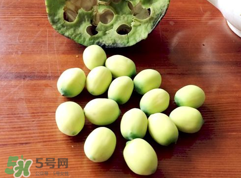 新鮮蓮蓬怎么吃？新鮮蓮蓬的吃法