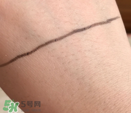 zeesea滾輪bb霜怎么用？zeesea滾輪bb霜使用方法