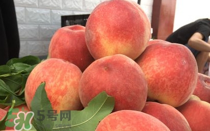 脆桃和軟桃哪個好吃？脆桃跟軟桃有什么區(qū)別？