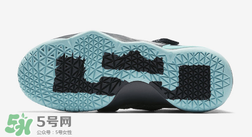 nike lebron soldier 11 igloo多少錢？耐克士兵11冰屋配色價(jià)格