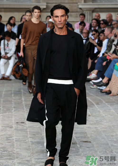 berluti2018年春夏系列服裝怎么樣_好看嗎_款式有哪些？