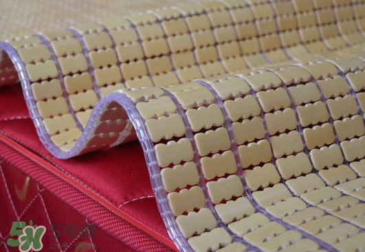 竹涼席常睡對身體有害嗎？竹涼席怎么保存