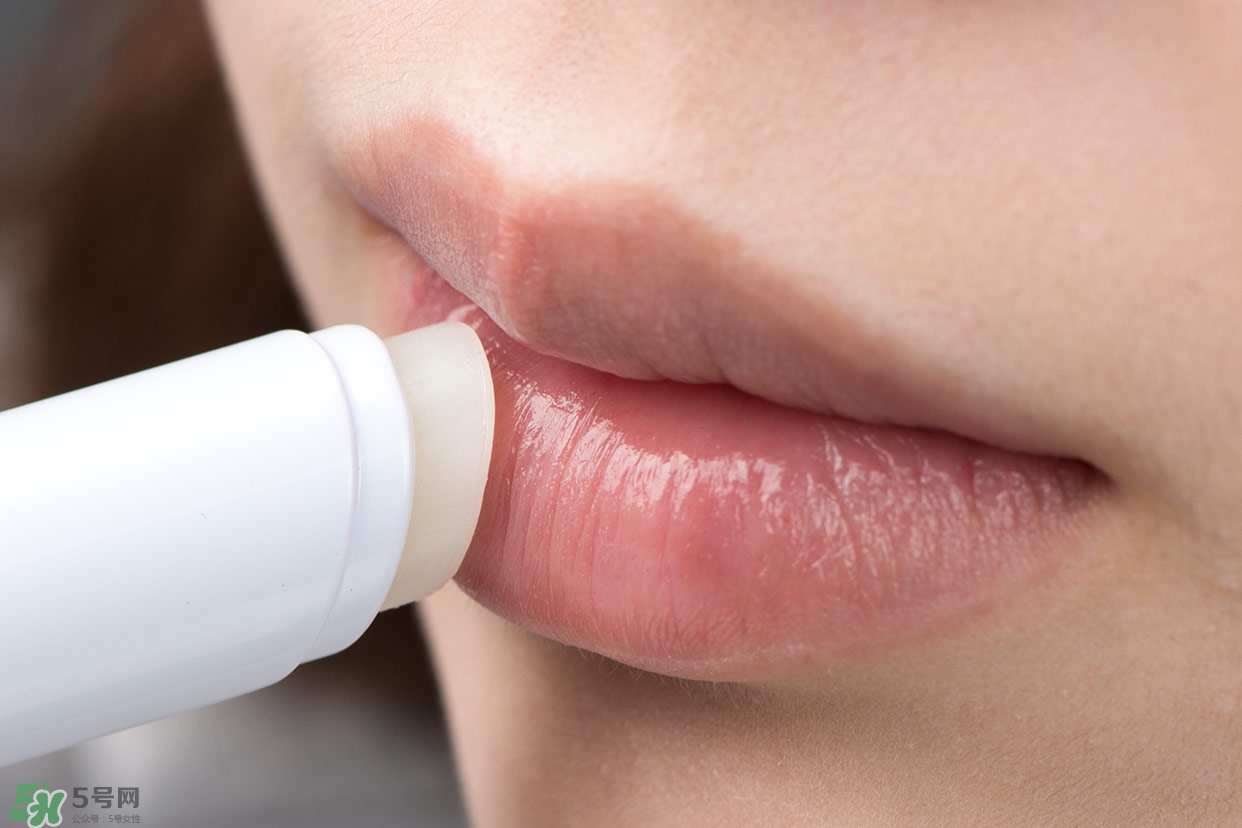 依泉唇膏怎么樣 依泉唇膏多少錢 依泉唇膏怎么樣 依泉唇膏多少錢