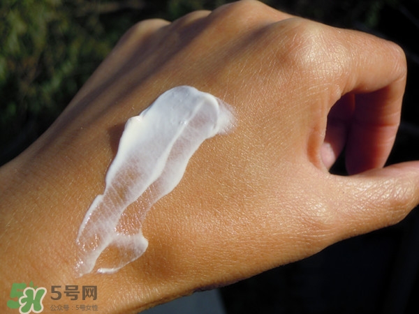 玉蘭油素顏霜怎么樣？玉蘭油素顏霜多少錢？