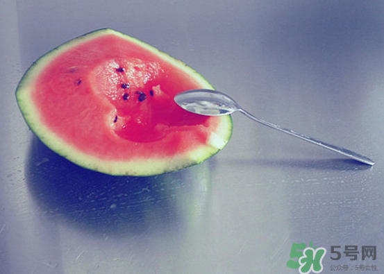 西瓜和玉米能一起吃嗎？西瓜和玉米能同時吃嗎？