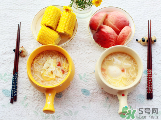 玉米和桃子能一起吃？桃子可以和玉米一起吃嗎？