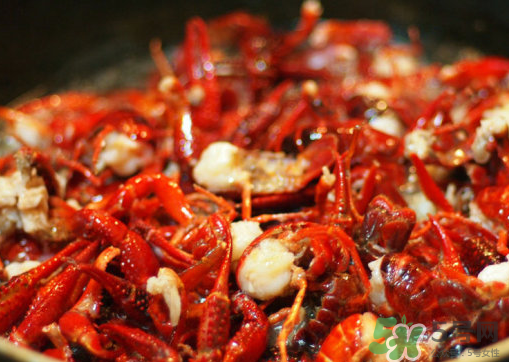 啤酒麻辣小龍蝦怎么做？麻辣小龍蝦為什么放啤酒？