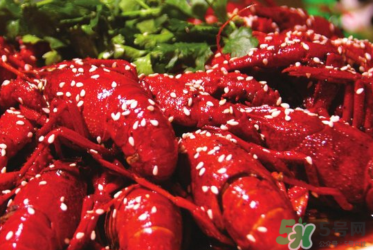 麻辣小龍蝦怎么保存？麻辣小龍蝦可以放冰箱嗎？