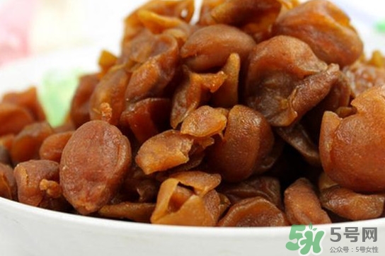 山黃皮怎么腌制成甜的？山黃皮醬的制作方法