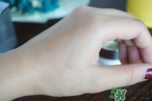 雅詩敦素顏霜怎么樣_怎么用_多少錢 雅詩敦素顏霜怎么樣_怎么用_多少錢