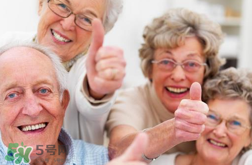 嬰兒奶粉老人能喝嗎？老人能不能喝嬰兒奶粉？