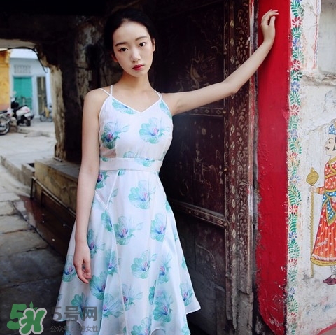 8月份去三亞穿什么？八月份去三亞穿什么衣服？