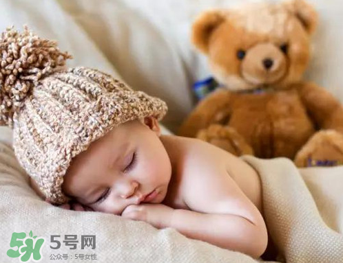 七月份可以開(kāi)窗睡覺(jué)嗎？夏天可以開(kāi)窗睡覺(jué)嗎？