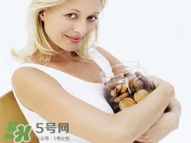 孕婦吃甜食寶寶會頭大嗎？孕期吃甜食寶寶會頭變大嗎？