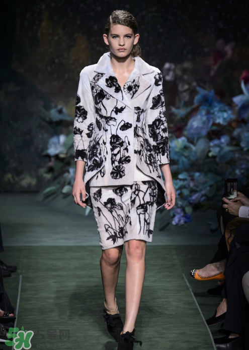 fendi2017秋冬高定秀服裝怎么樣_好看嗎？