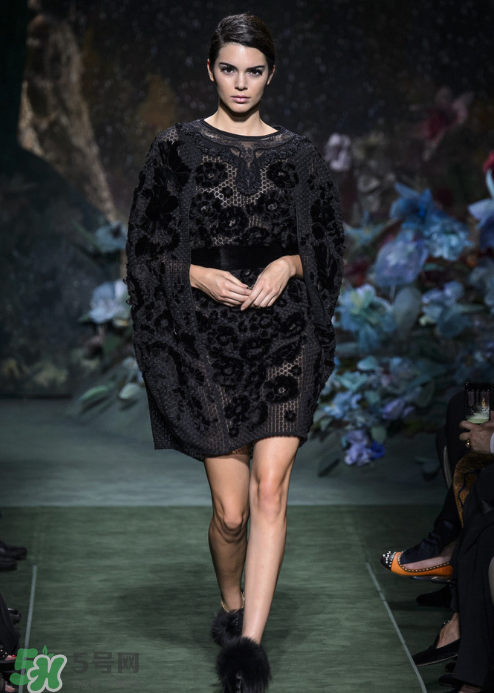 fendi2017秋冬高定秀服裝怎么樣_好看嗎？