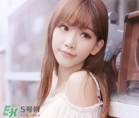 女生想你有什么表現(xiàn)?女生想一個(gè)人的表現(xiàn) 女生想你有什么表現(xiàn)?女生想一個(gè)人的表現(xiàn)