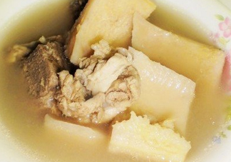 榴蓮殼煲雞湯殼能吃嗎？榴蓮殼煲雞湯殼好喝嗎？