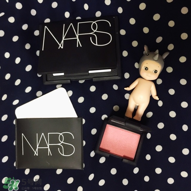 不脫妝散粉哪個(gè)牌子好 9款散粉大評測 不脫妝散粉哪個(gè)牌子好 9款散粉大評測