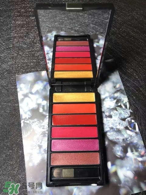 歐萊雅鎏金6色口紅盤(pán)怎么樣_好用嗎