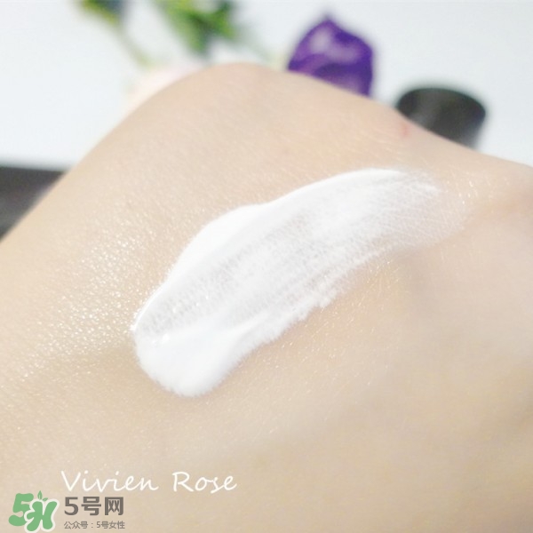 caremille珂曼素顏霜怎么樣？caremille素顏霜怎么用