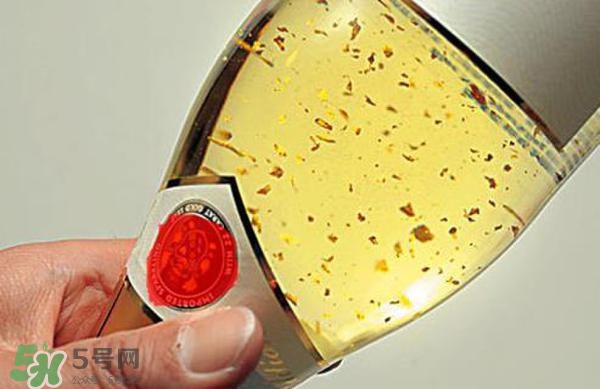 金箔冰淇淋不會(huì)中毒嗎？金箔冰淇淋能吃嗎