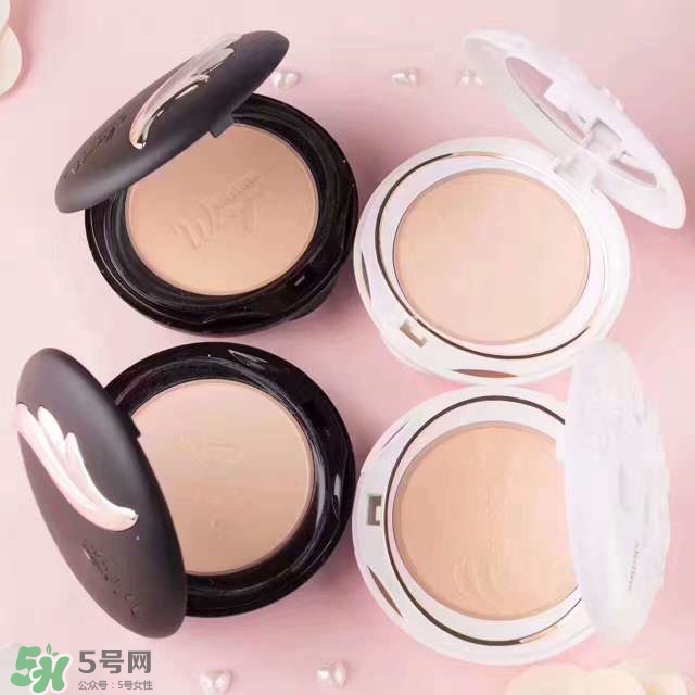 不脫妝散粉哪個(gè)牌子好 9款散粉大評測 不脫妝散粉哪個(gè)牌子好 9款散粉大評測