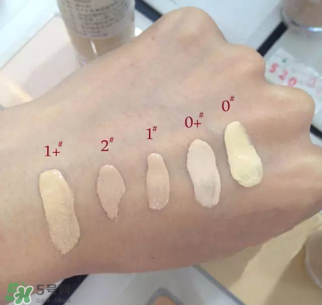 不掉皮不卡粉不暗沉的粉底液推薦 不掉皮不卡粉不暗沉的粉底液推薦