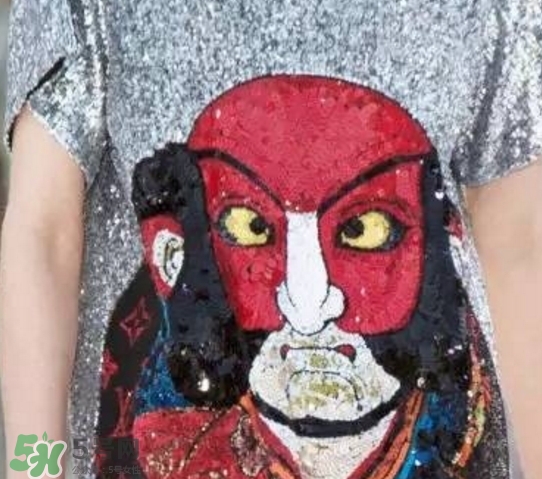 lv臉譜錢(qián)包多少錢(qián)_louis vuitton臉譜錢(qián)包上市時(shí)間