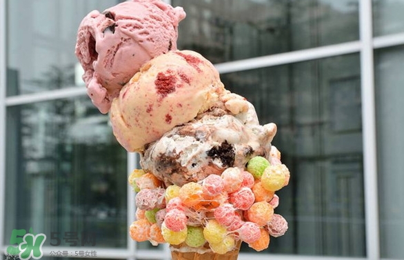 emack bolio's堆疊冰淇淋多少錢？堆疊冰淇淋好吃嗎？