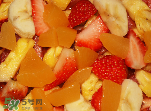 黃桃和香蕉能一起吃嗎？ 香蕉可以和黃桃一起吃嗎？