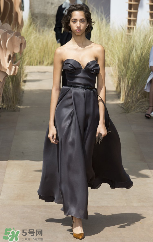 dior迪奧2017秋冬高定系列怎么樣_好看嗎_款式有哪些？