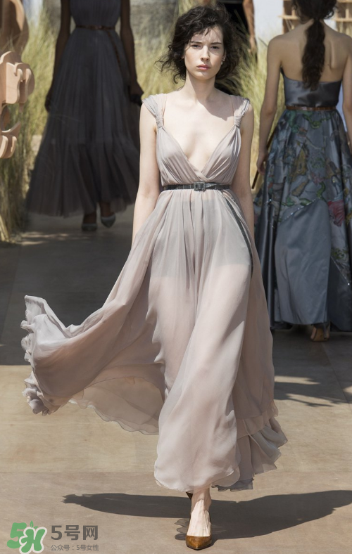 dior迪奧2017秋冬高定系列怎么樣_好看嗎_款式有哪些？